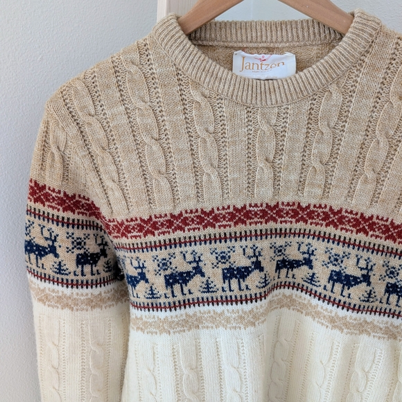 Vintage Reindeer Geometric Chunky Cable Knit Wool Sweater In Cream/Navy - Picture 3 of 6